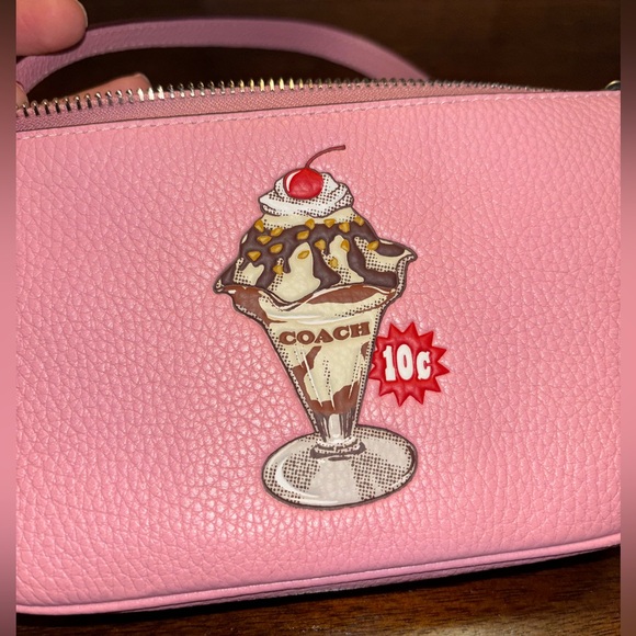 Coach Nolita 19 ice cream π¦π - Picture 5 of 14